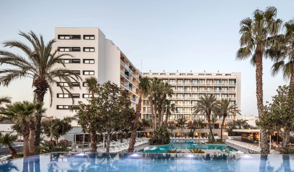 Hotel Silkouette